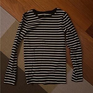 GAP Black and White Striped Long Sleeve Tee